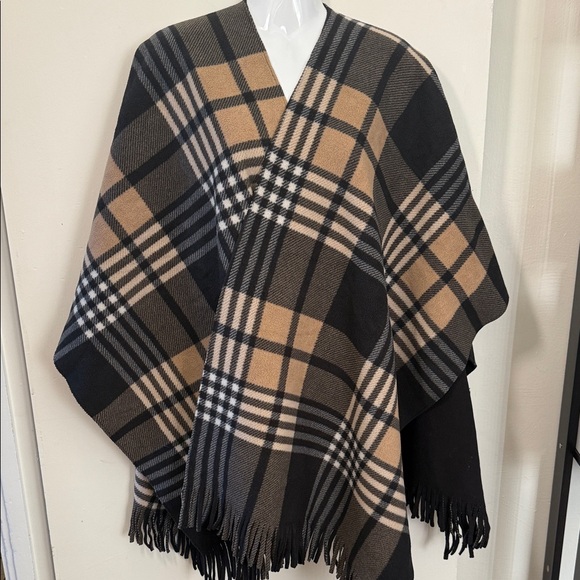 Rachel Roy Plaid Fringe Fleece Poncho - Picture 1 of 13